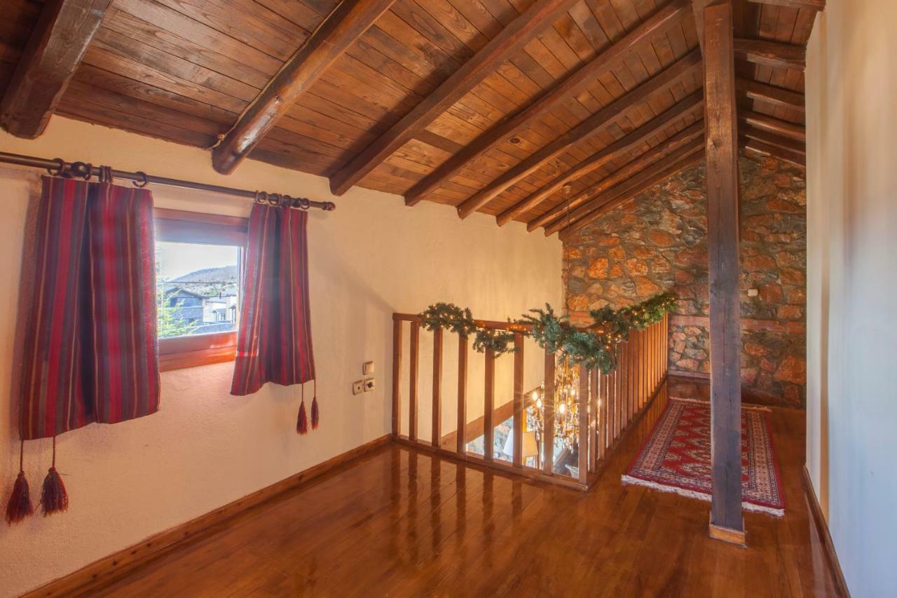 פלאיוס אגיוס אתנאסיוס Villa Palaios Agios Athanasios מראה חיצוני תמונה